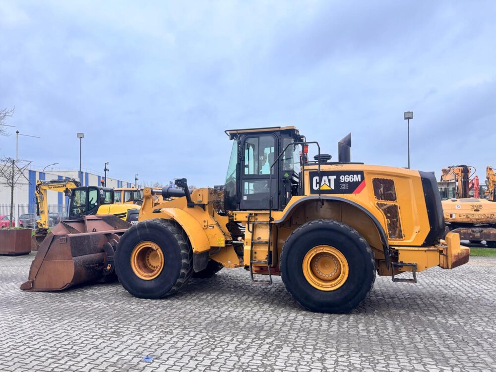 Caterpillar 966M XE Wheelloader Lamers Machinery (1)