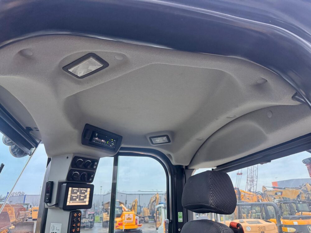 Caterpillar 966M XE Wheelloader Lamers Machinery (14)