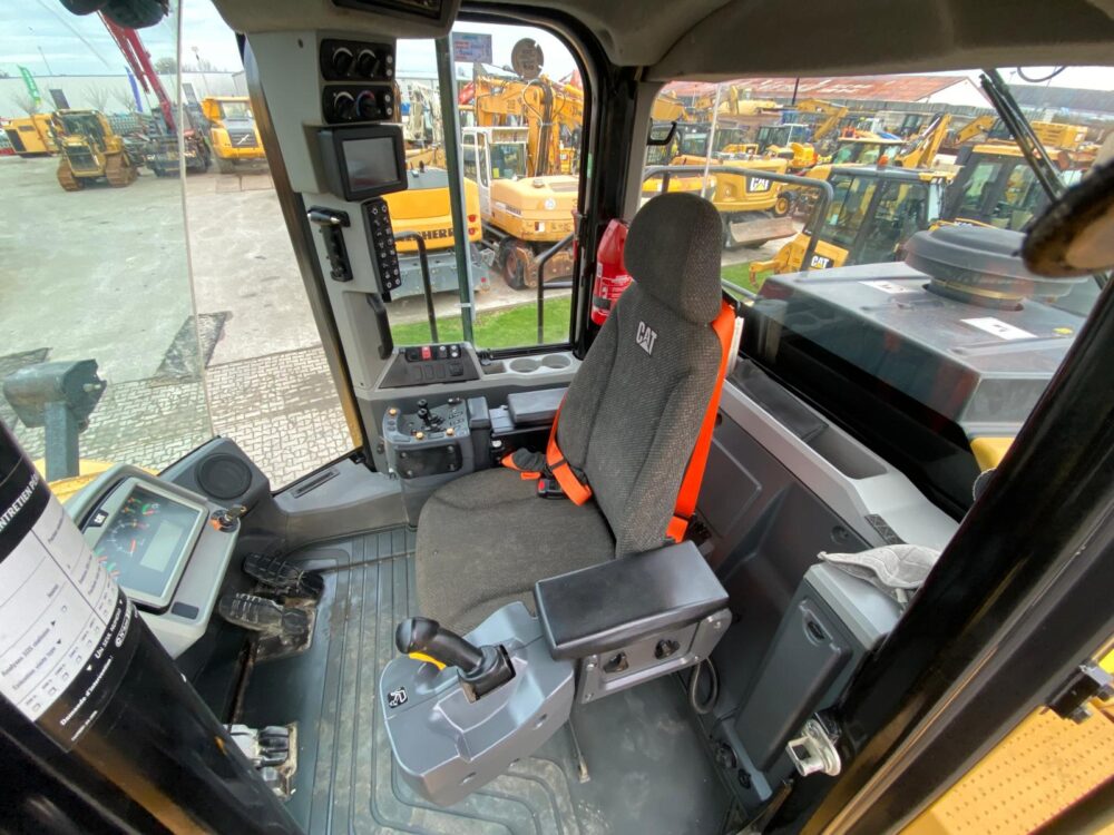 Caterpillar 980M Wheelloader Lamers Machinery (7)