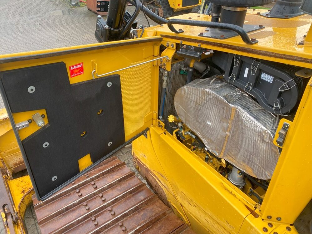Caterpillar D6T LGP Bulldozer Lamers Machinery (22)