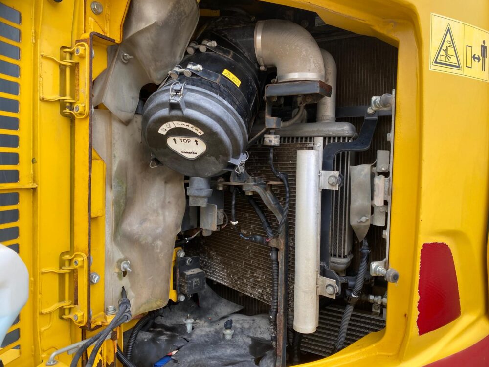 Komatsu PC138 Crawled Excavator Lamers Machinery (12)