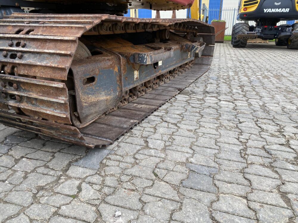 Komatsu PC138 Crawled Excavator Lamers Machinery (20)