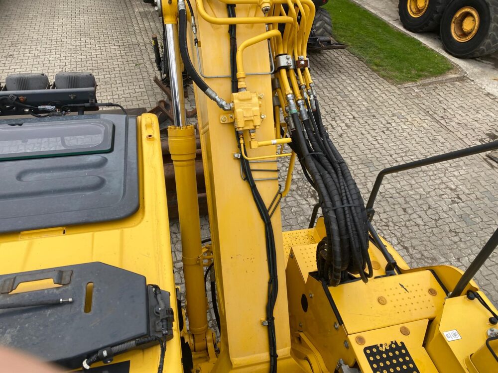 Komatsu PC138 Crawled Excavator Lamers Machinery (39)