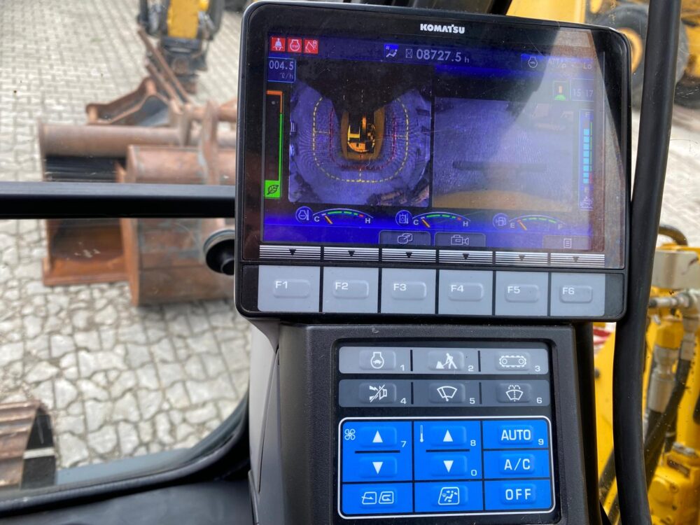 Komatsu PC138 Crawled Excavator Lamers Machinery (6)