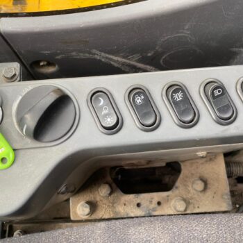 Komatsu PC138 Crawled Excavator Lamers Machinery (7)