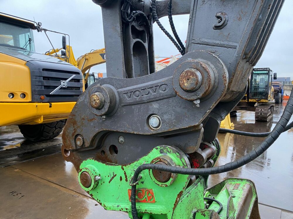 Volvo EC300 ELN Crawled Excavator Lamers Machinery (37)