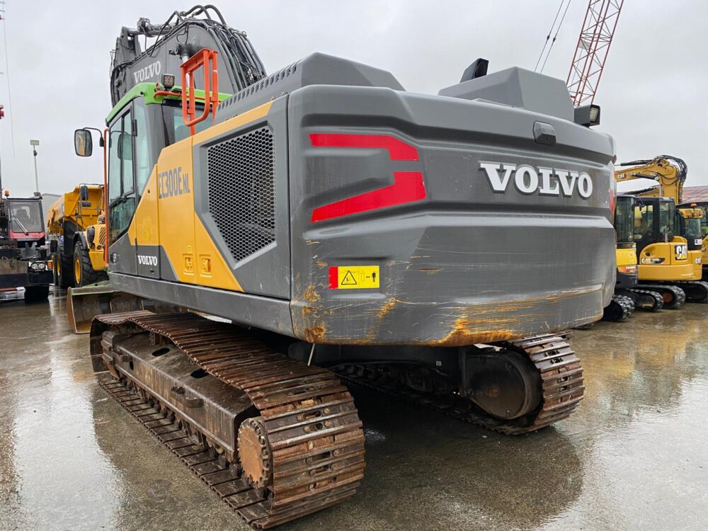 Volvo EC300 ELN Crawled Excavator Lamers Machinery (4)