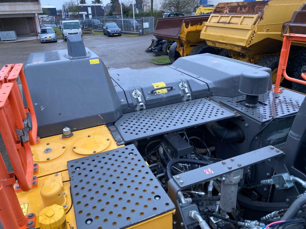 Volvo EC300 ELN Crawled Excavator Lamers Machinery (49)