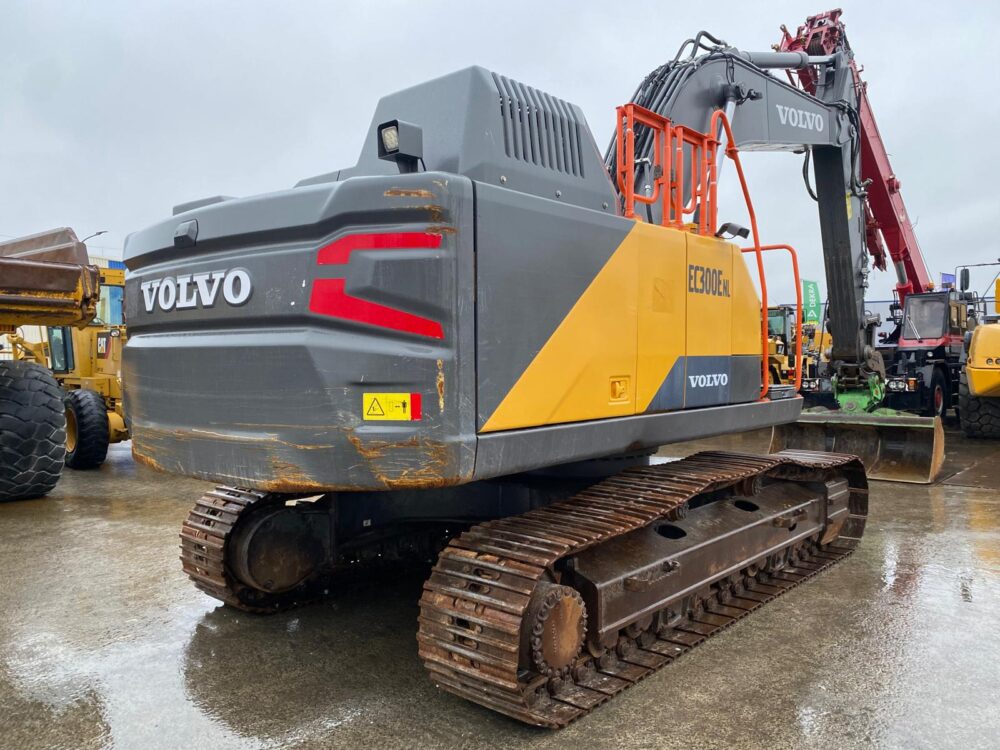 Volvo EC300 ELN Crawled Excavator Lamers Machinery (6)