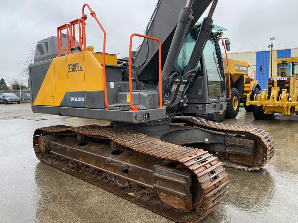 Volvo EC300 ELN Crawled Excavator Lamers Machinery (7)