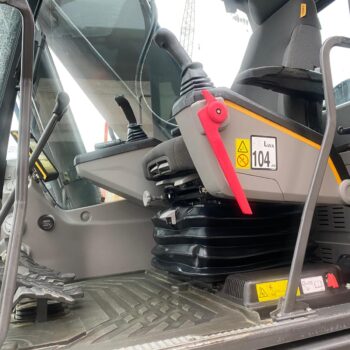 Volvo EC300 ELN Crawled Excavator Lamers Machinery (8)