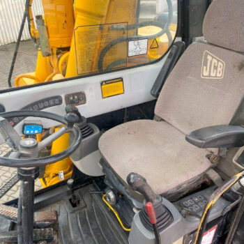 JCB JS160E mobiele graafmachine