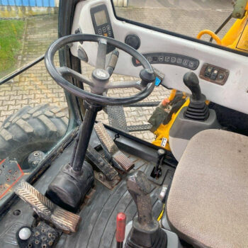 jcb-js160w-mobiele-graafmachine
