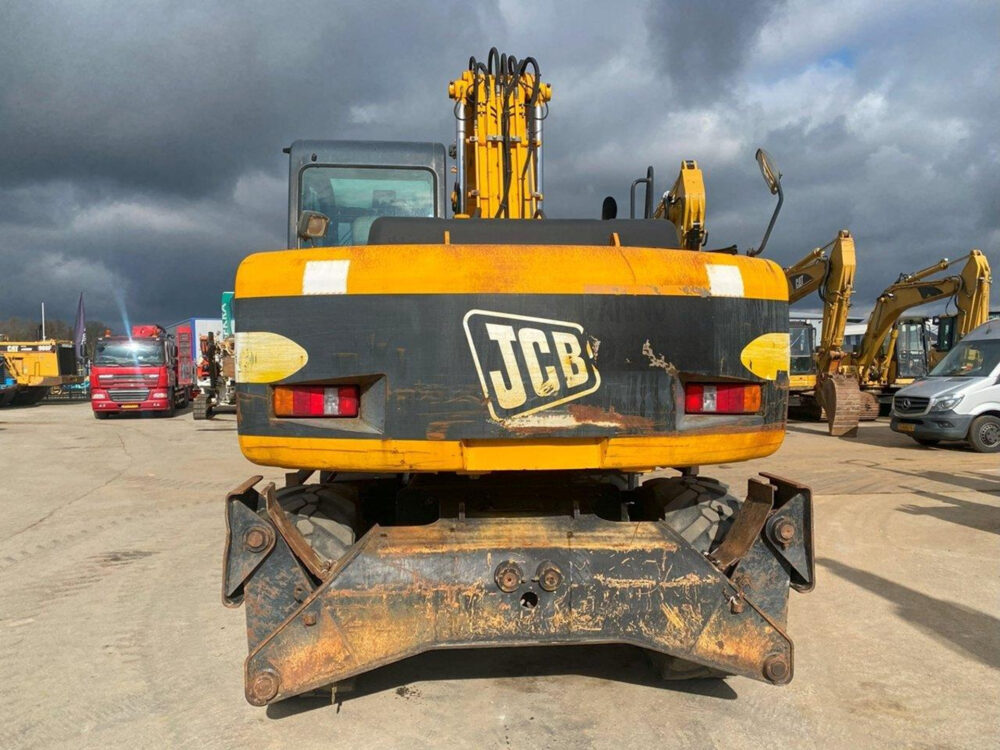 jcb-js160w-mobiele-graafmachine