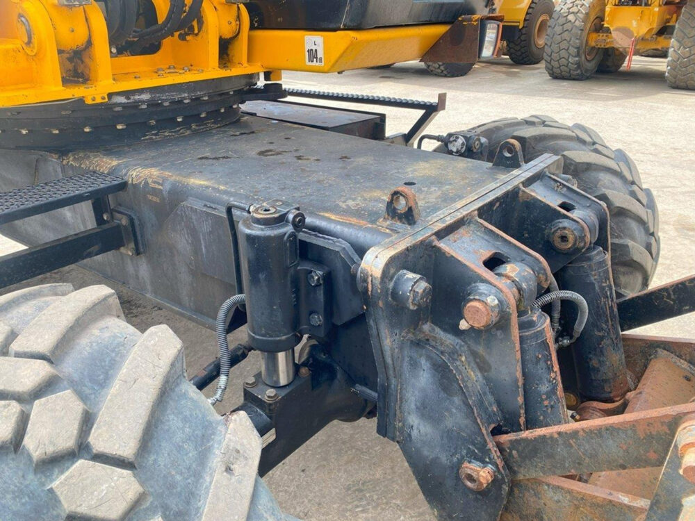 jcb-js160w-mobiele-graafmachine