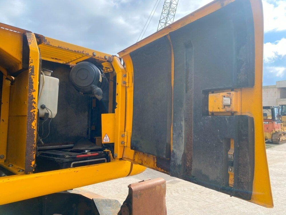jcb-js160w-mobiele-graafmachine