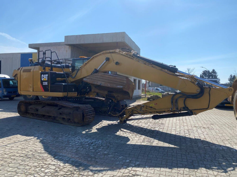 Caterpillar 320 EL rupsgraafmachine