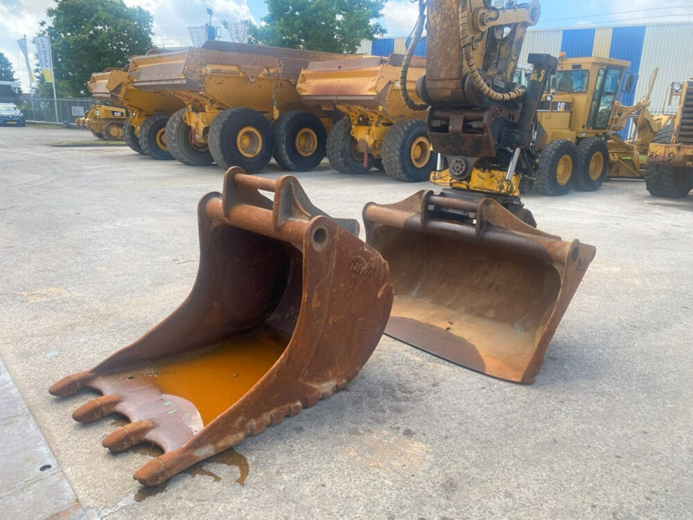 Caterpillar 320 EL rupsgraafmachine