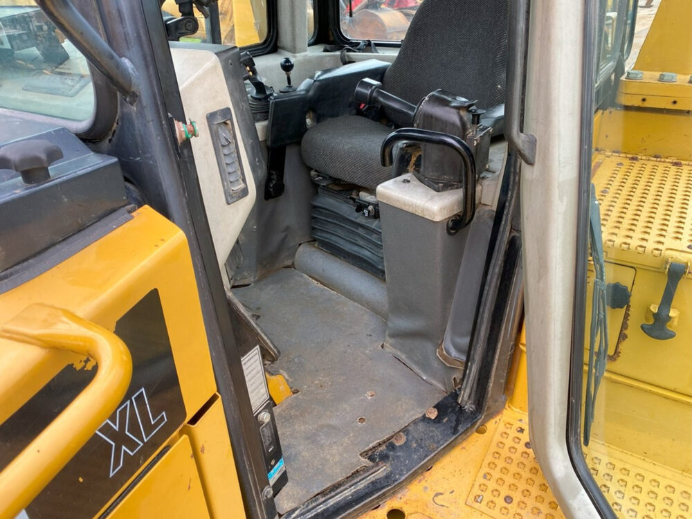 Caterpillar D6T XL rupsdozer