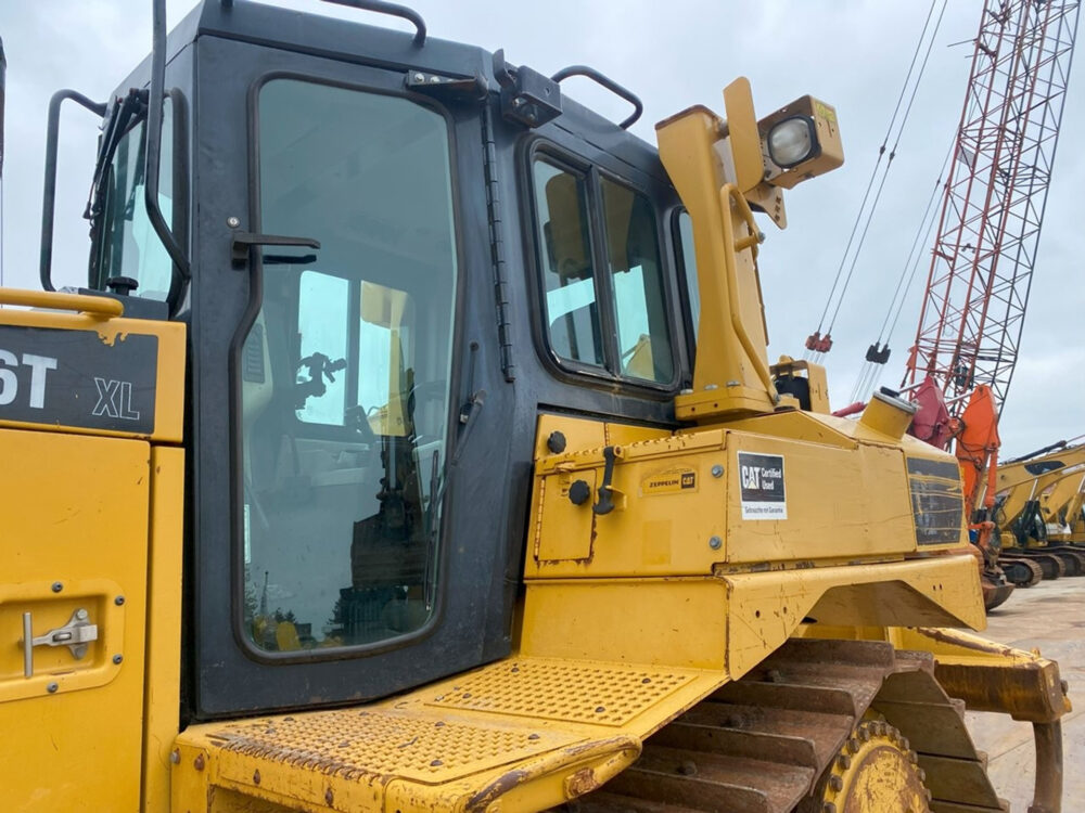 Caterpillar D6T XL rupsdozer