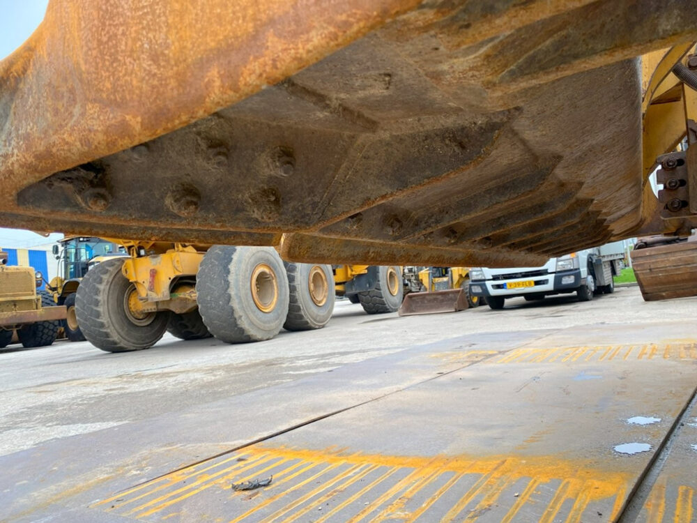 Caterpillar D6T XL rupsdozer