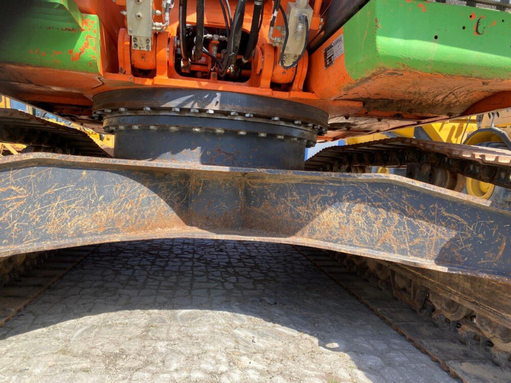 Doosan DX 255 LC rupsgraafmachine