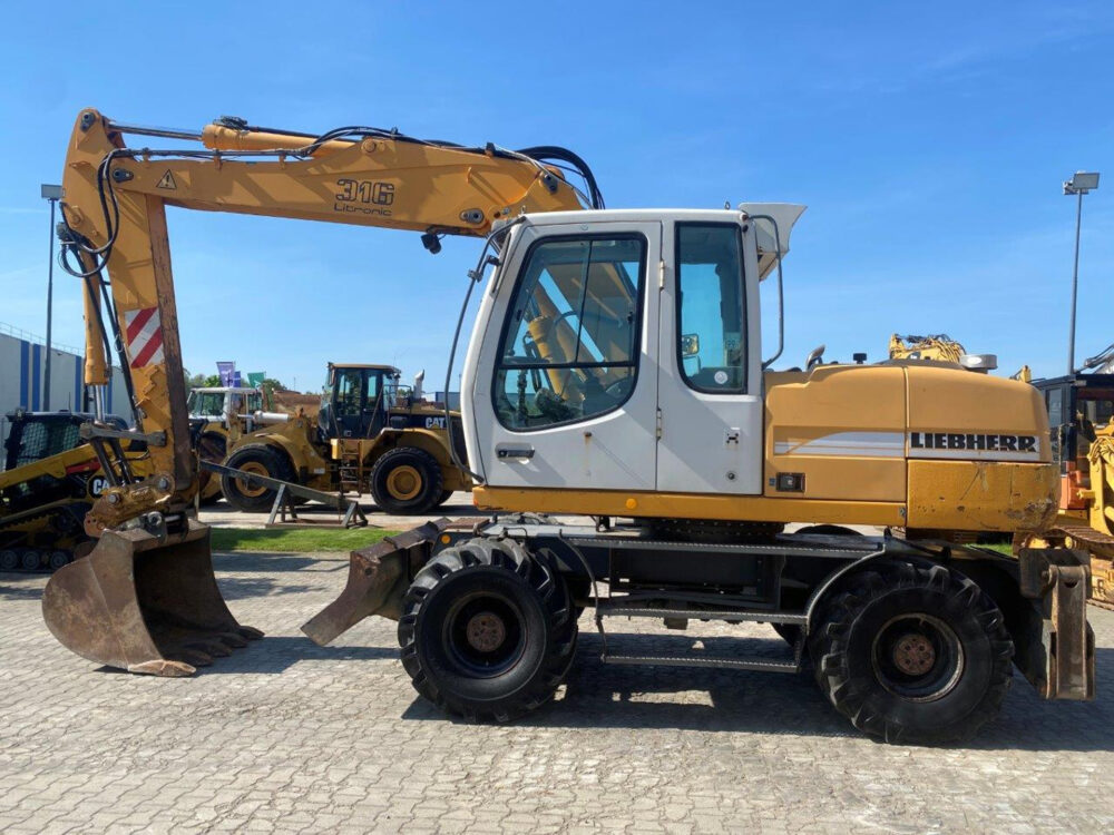 Liebherr A316 mobiele graafmachine