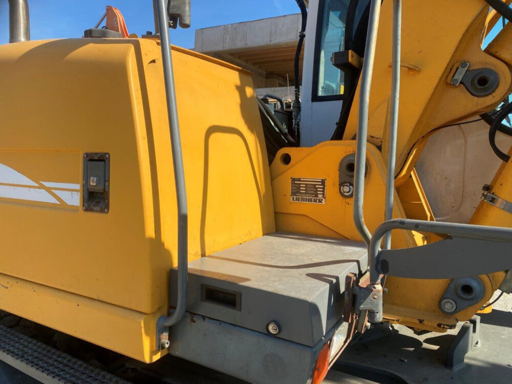 Liebherr A316 mobiele graafmachine