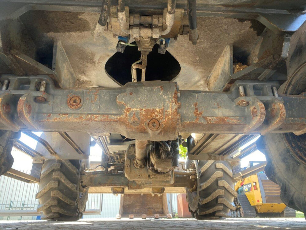 Liebherr A316 mobiele graafmachine