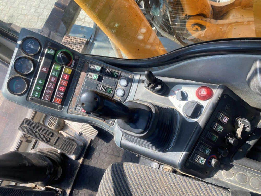 Liebherr A316 mobiele graafmachine