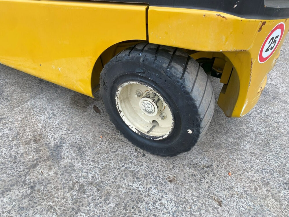 Yale GDP45 VX6 heftruck triplo + SS + FP
