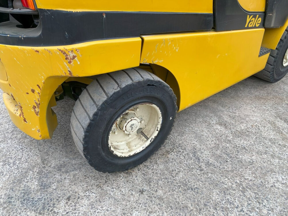 Yale GDP45 VX6 heftruck triplo + SS + FP