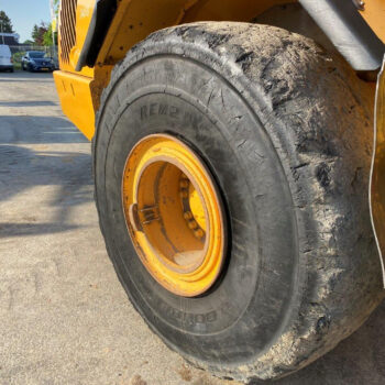 Volvo A40E 6×6 dumper
