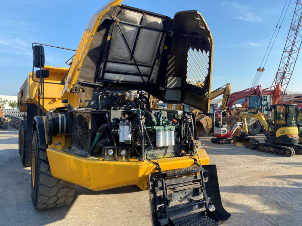 Volvo A40E 6×6 dumper