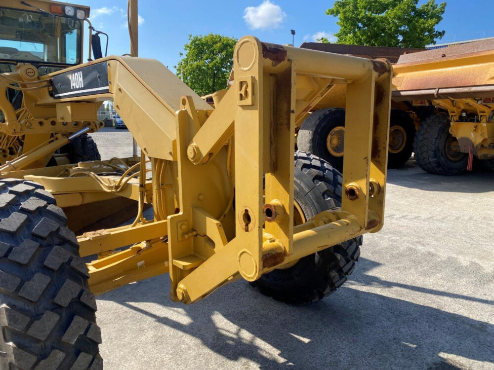 Caterpillar 140 H Grader