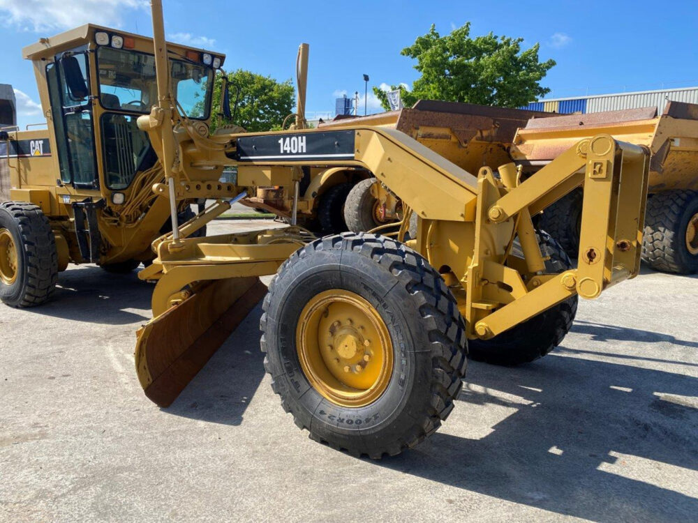 Caterpillar 140 H Grader