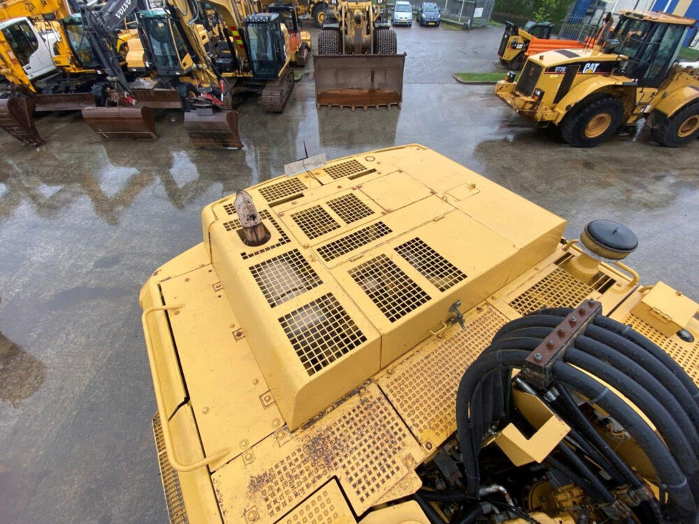 Caterpillar 350 L rupsgraafmachine