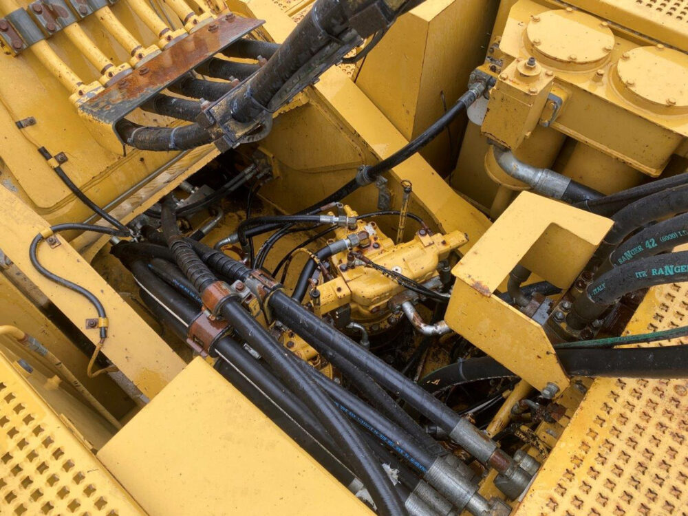 Caterpillar 350 L rupsgraafmachine