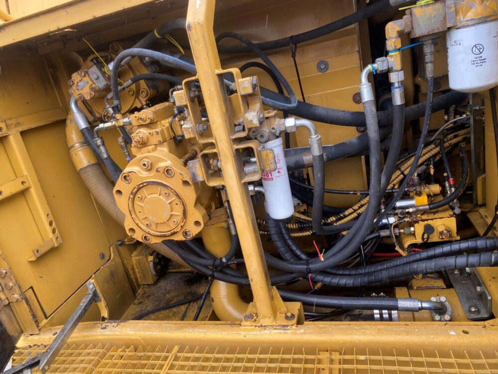 Caterpillar 350 L rupsgraafmachine