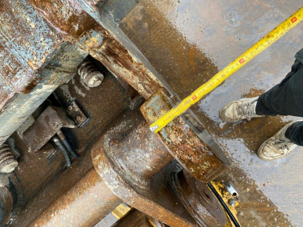 Caterpillar 350 L rupsgraafmachine