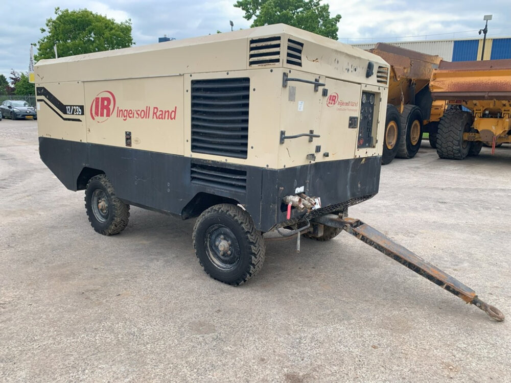 Doosan 12/235 mobiele compressor