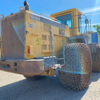 Komatsu WA 600-3 wiellader