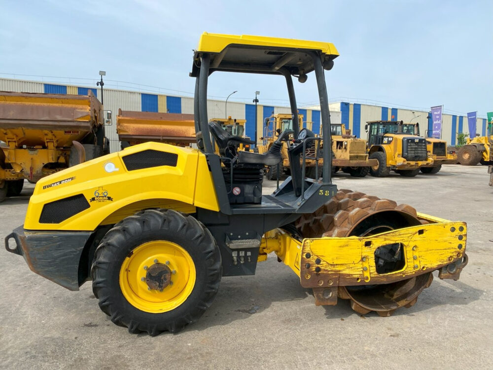 Bomag BW145 PDH-5 wals