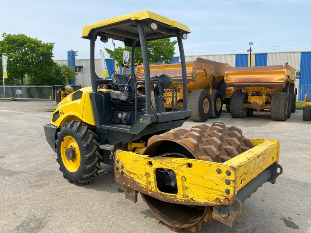 Bomag BW145 PDH-5 wals