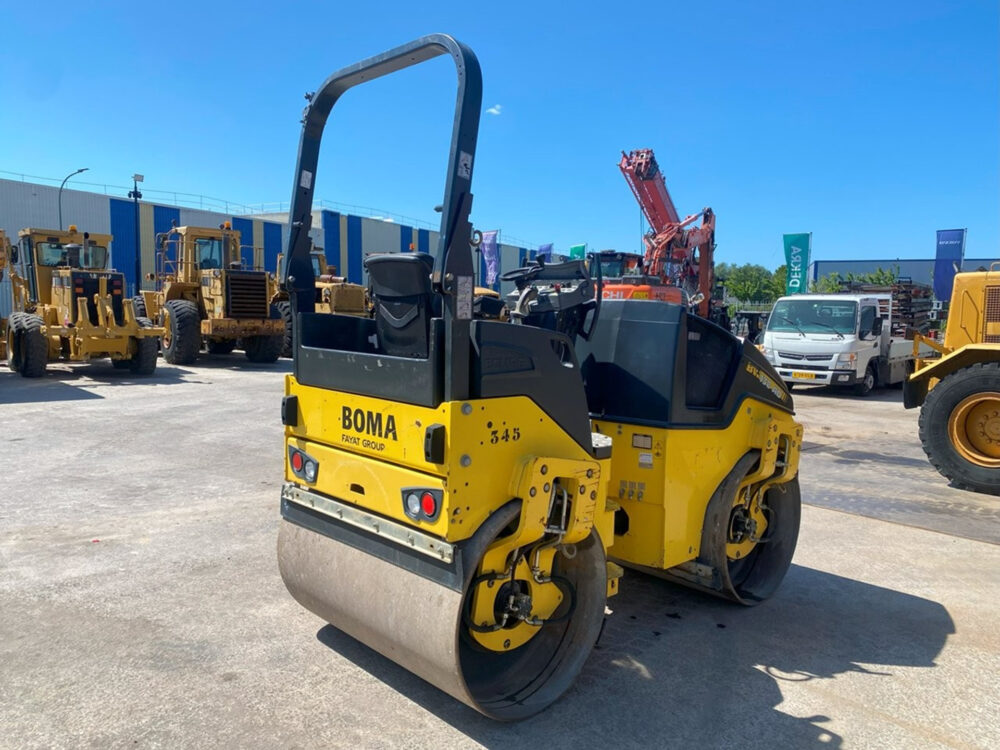 Bomag BW138 AD-5 wals