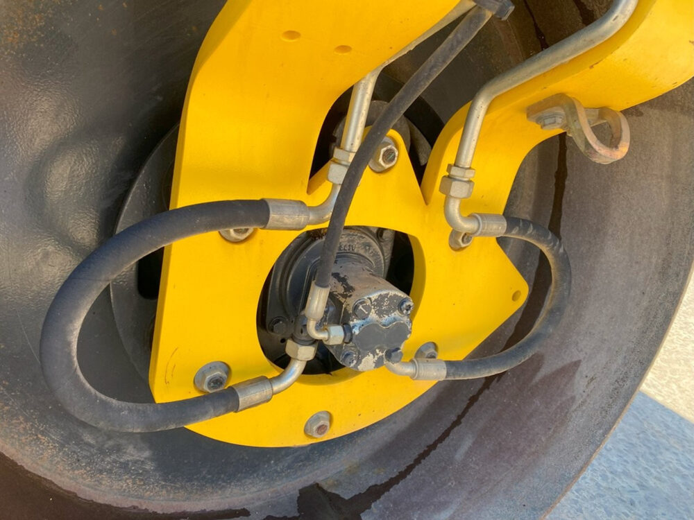 Bomag BW138 AD-5 wals