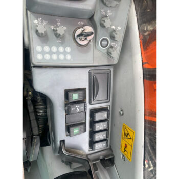Hitachi ZX170W-6 mobiele graafmachine