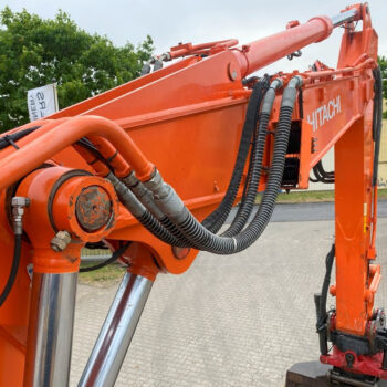 Hitachi ZX170W-6 mobiele graafmachine