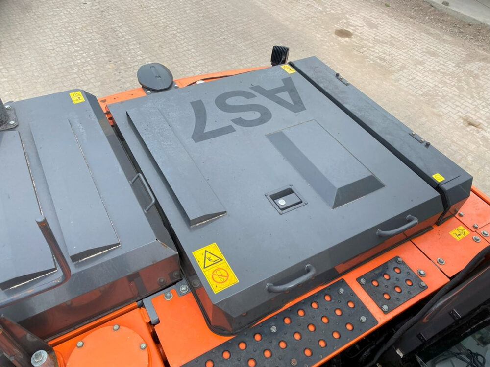 Hitachi ZX170W-6 mobiele graafmachine