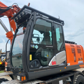 Hitachi ZX170W-6 mobiele graafmachine